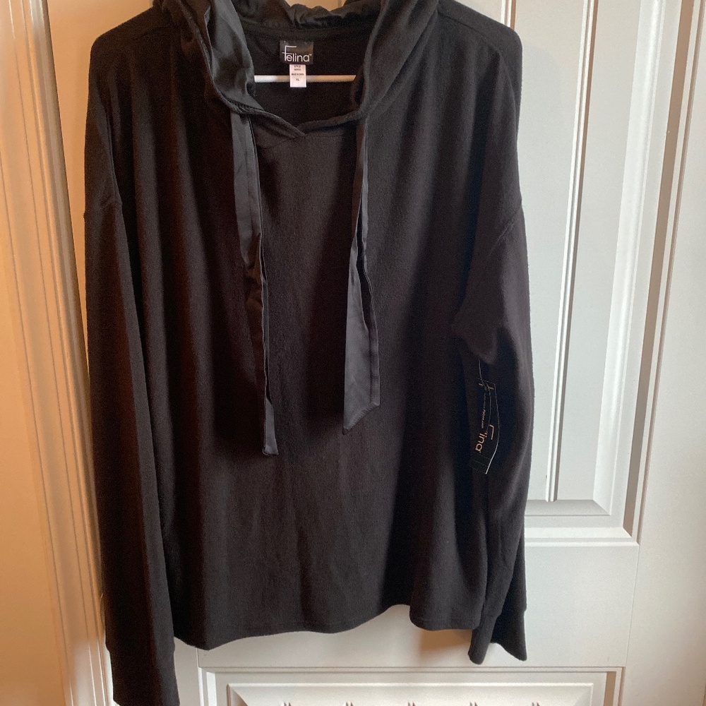 Women’s hoodie